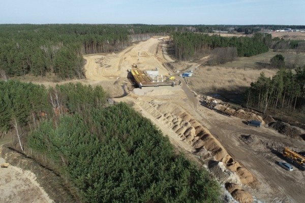 Польша продолжает строить скоростную дорогу до границы с РБ