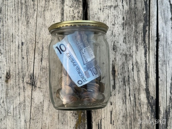 Появилась вакансия с зарплатой в 10 000 рублей. Кому готовы столько платить?