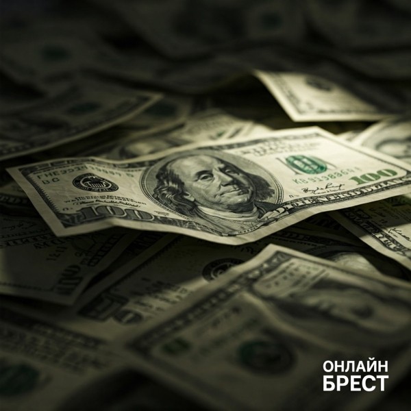 Один из банков снижает комиссию за обмен поврежденных долларов и евро. А что у других?